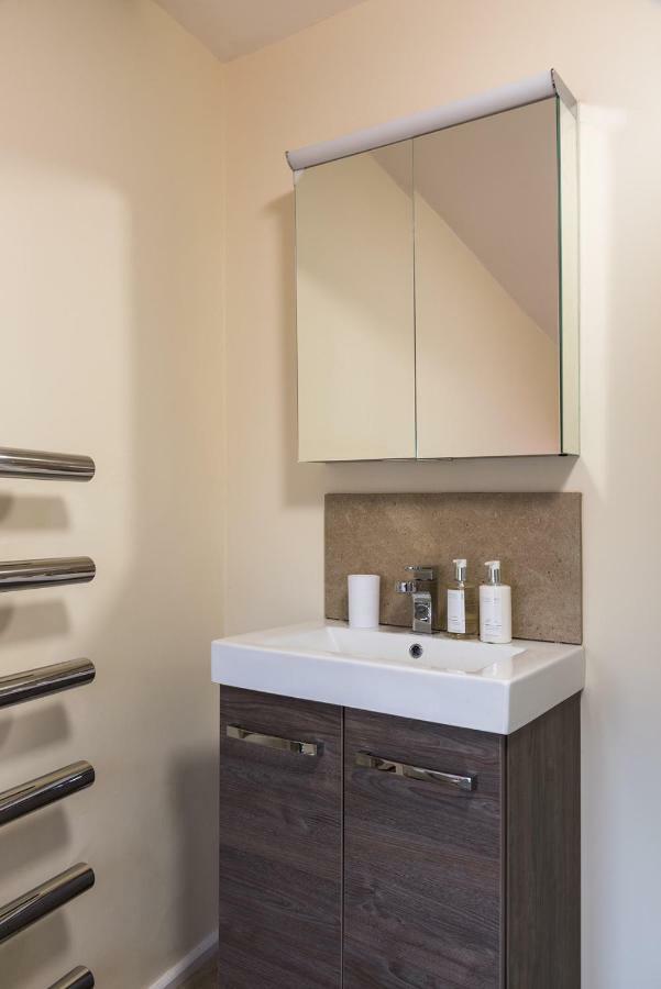 Luxury 3 Bed Flat In The Centre Of Woodstock Apartment Ngoại thất bức ảnh